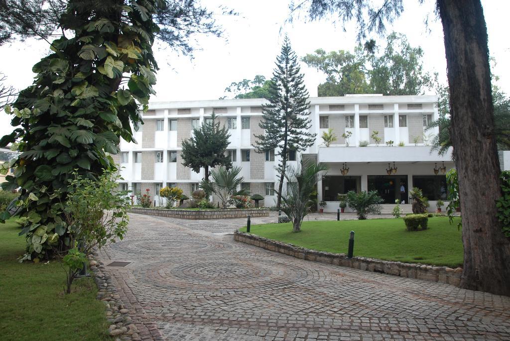 Ashok Hotel 4*